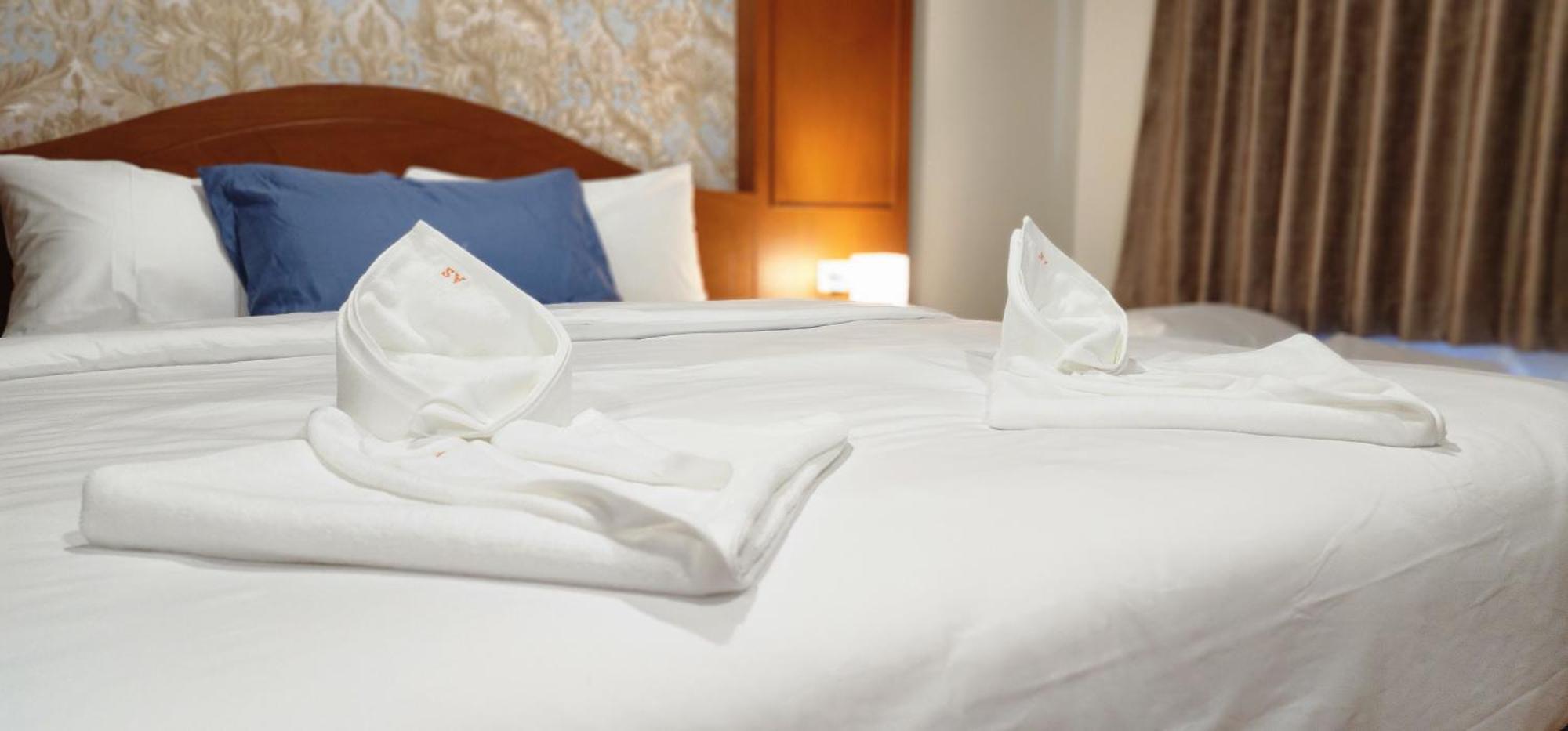 Arya Suites Patong Beach Ngoại thất bức ảnh